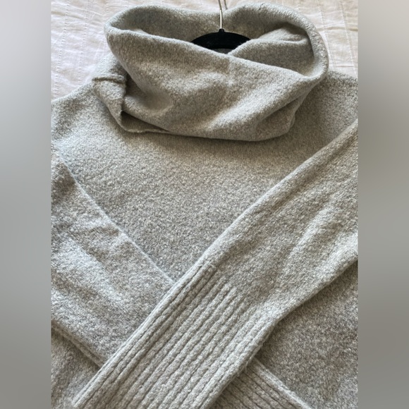 Cowl/turtleneck - French Connection (size Small), grey - Picture 2 of 3